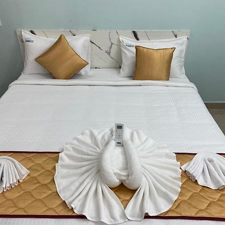 Athidi Luxury Home Stay Tirupati Exteriör bild